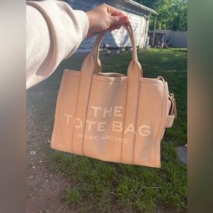 Marc Jacobs The Tote Bag